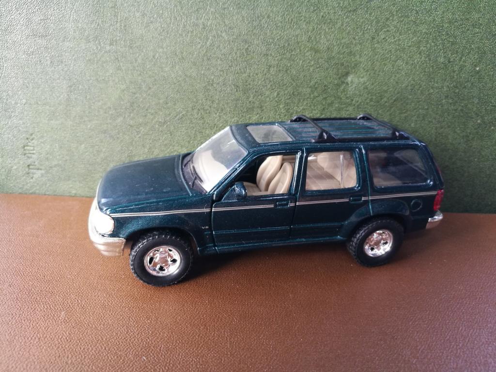 WELLY FORD EXPLORER