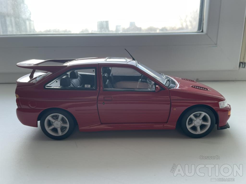 180082102 Ford Escort Mk5 RS Cosworth Red UT Models 1/18