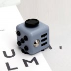 Кубик антистресс Fidget Cube 18580 3.5х3.5х4 см серый с черным