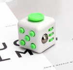 Кубик антистресс Fidget Cube 14419 3.5х3.5х4 см белый с салатовым